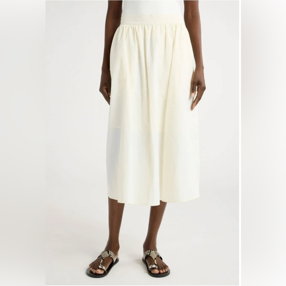 Chic winter white Midi Skirt
